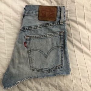 levi 501 shorts